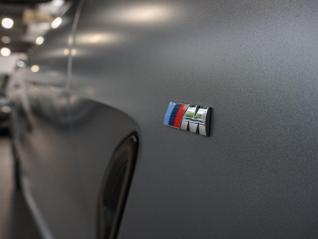 BMW M850