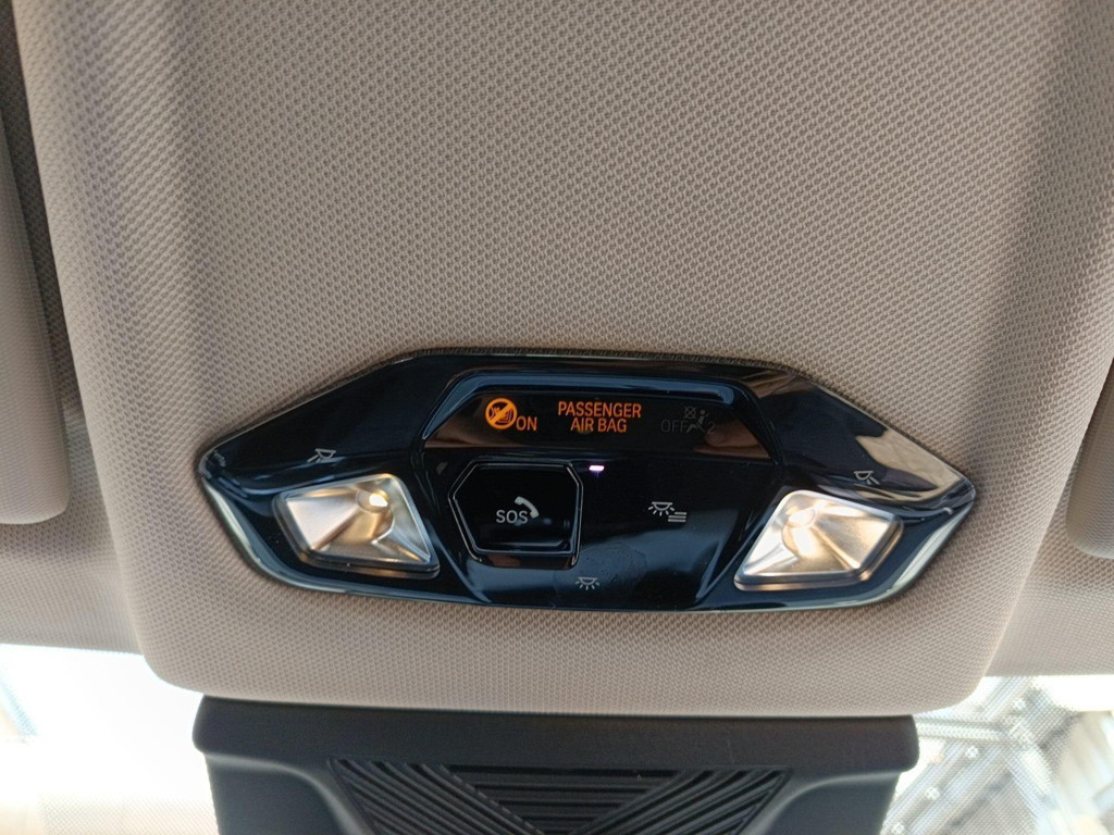 BMW iX2