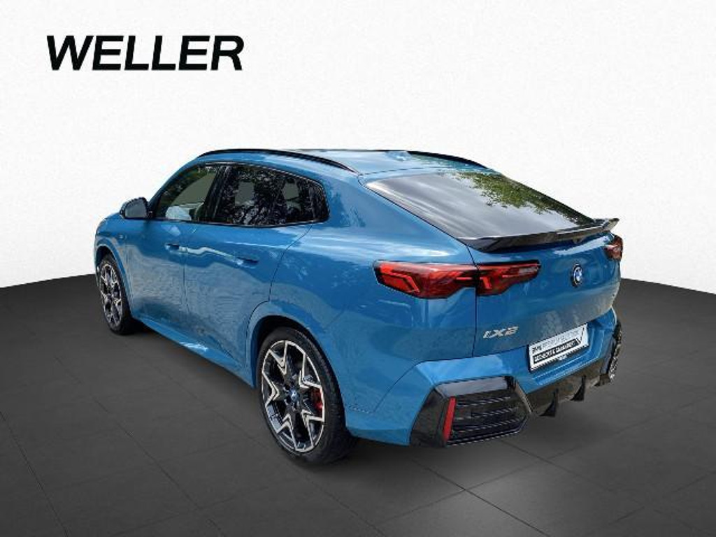 BMW iX2 xDrive30