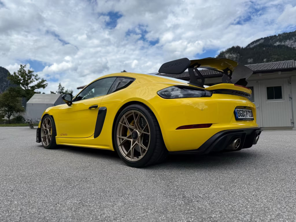 Porsche Cayman
