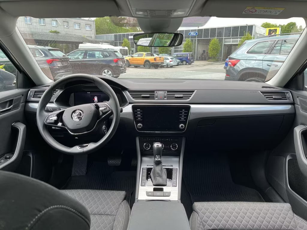 Skoda Superb