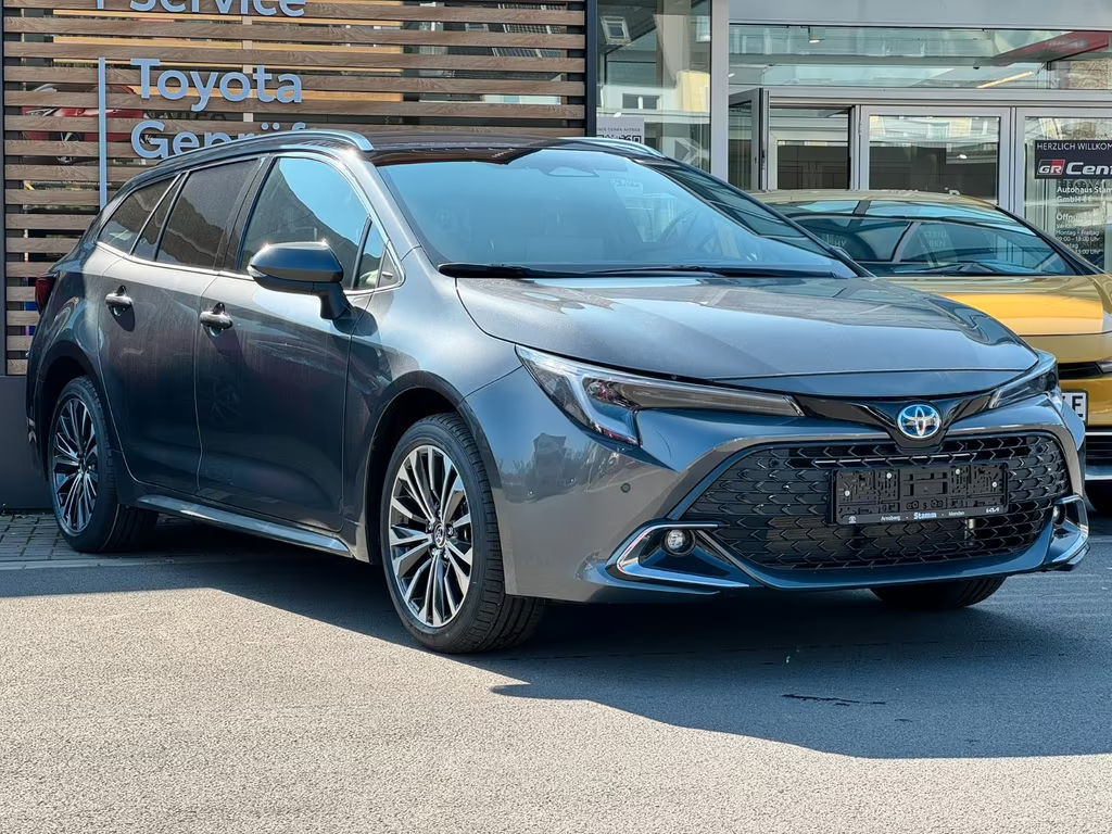 Toyota Corolla 2.0l Teamplayer | el. Heckklappe | LED