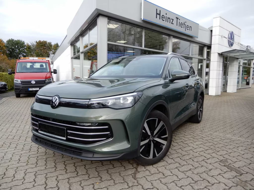 Volkswagen Tiguan DSG 1.5 eTSI Elegance Elegance
