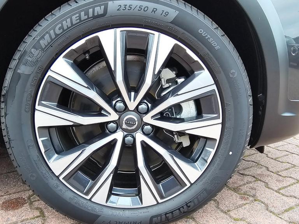 Volvo V90 Cross Country