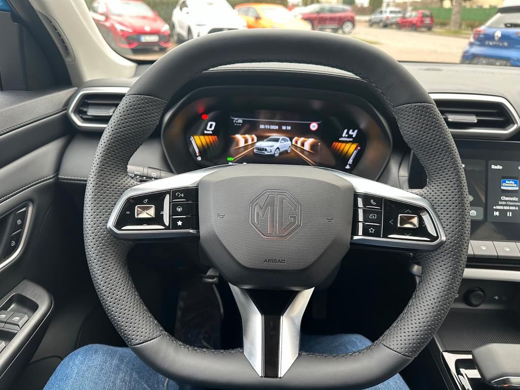MG ZS