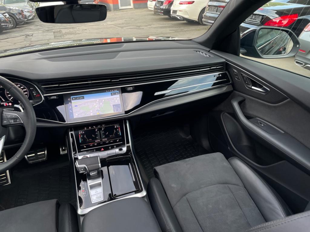 Audi RS Q8