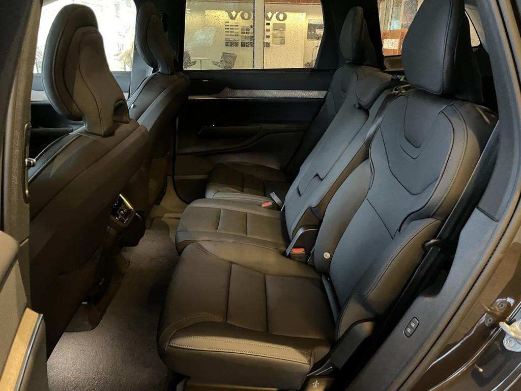 Volvo EX90