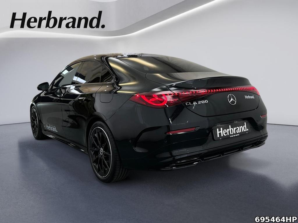 Mercedes-Benz CLA-Klasse CLA 200 AMG Line