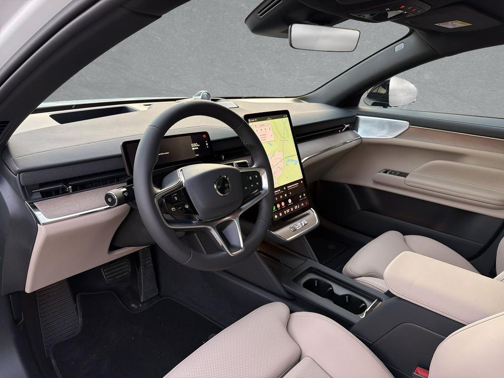 Volvo ES90