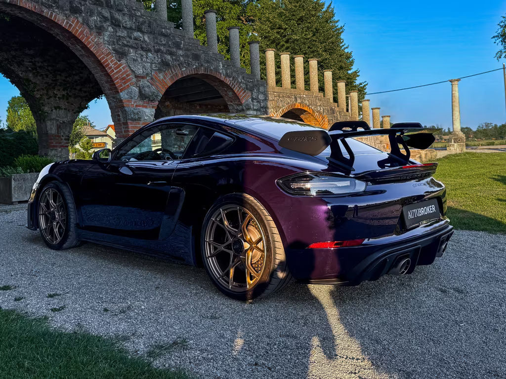 Porsche Cayman