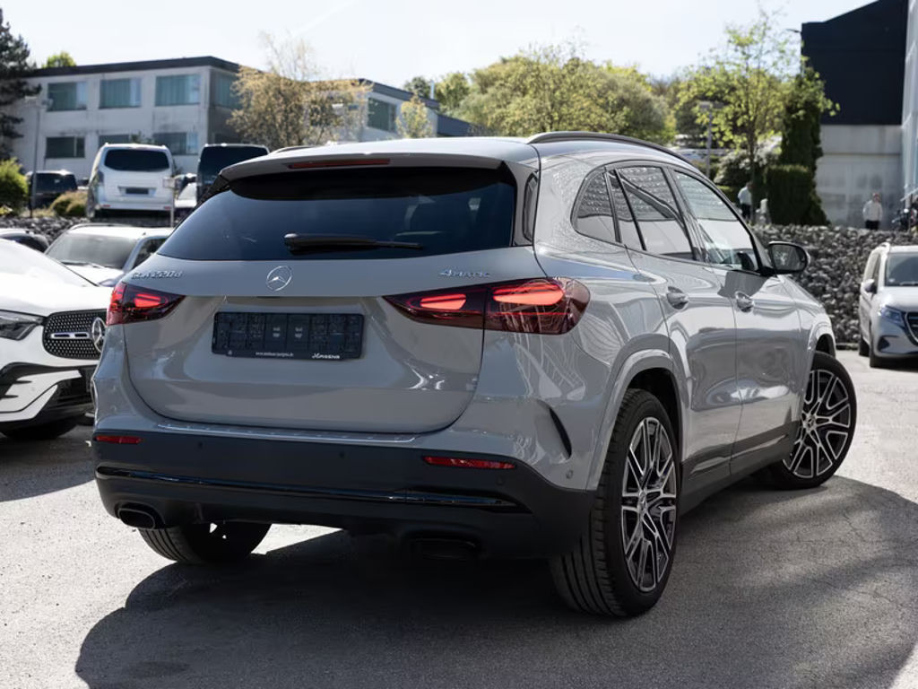 Mercedes-Benz GLA-Klasse