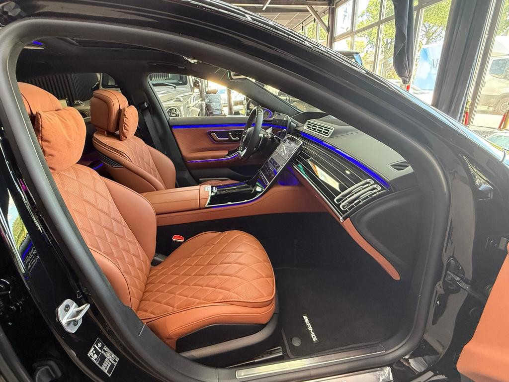 Mercedes-Benz S-Klasse