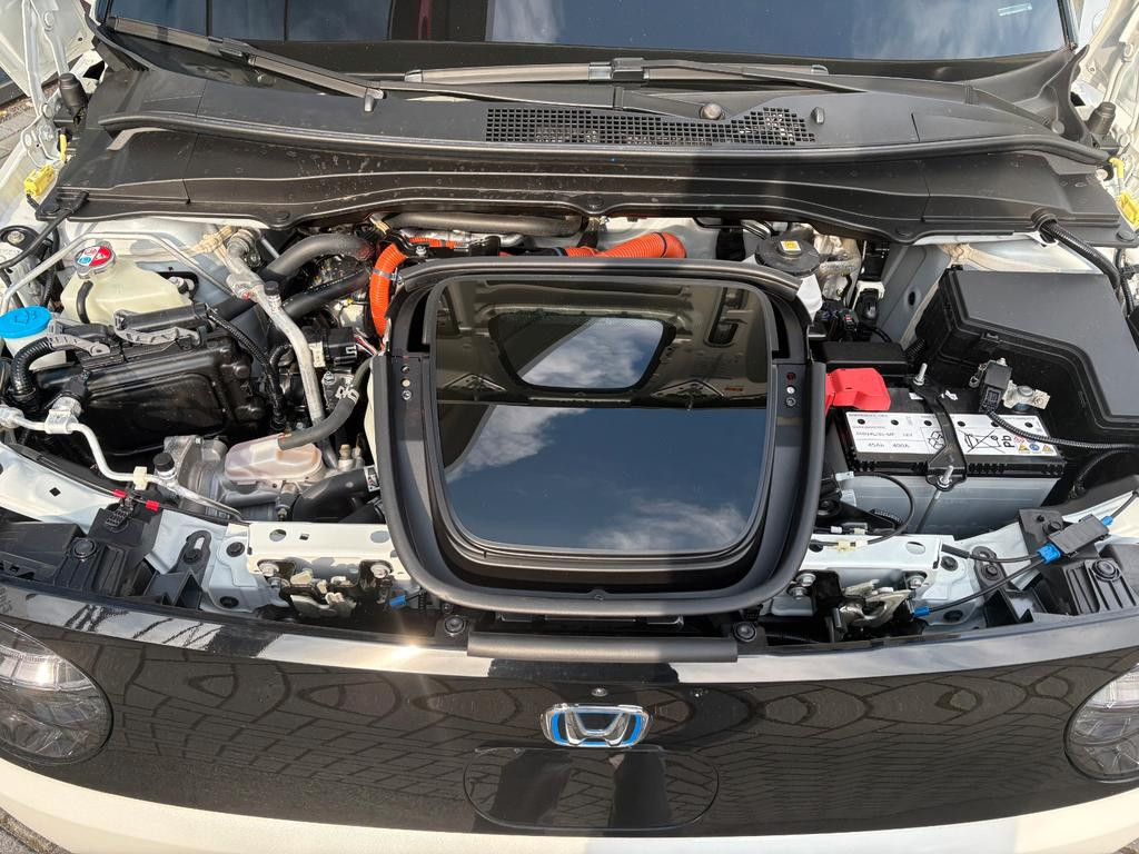 Honda e