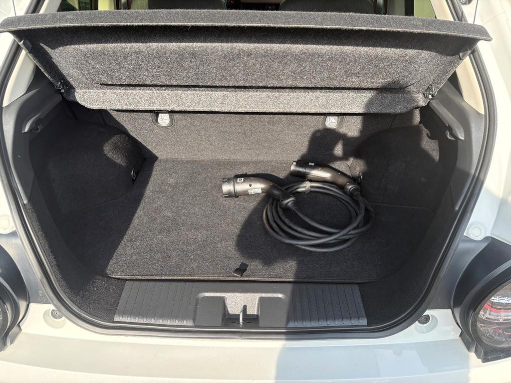 Honda e
