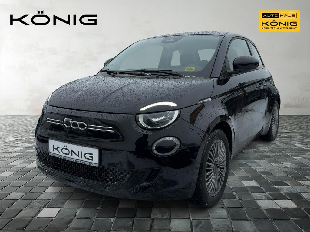 Fiat 500e Automatik, CarPlay