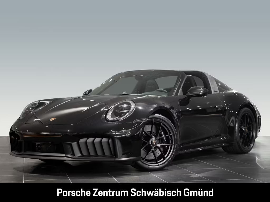 Porsche 911 GTS 4 992 Targa