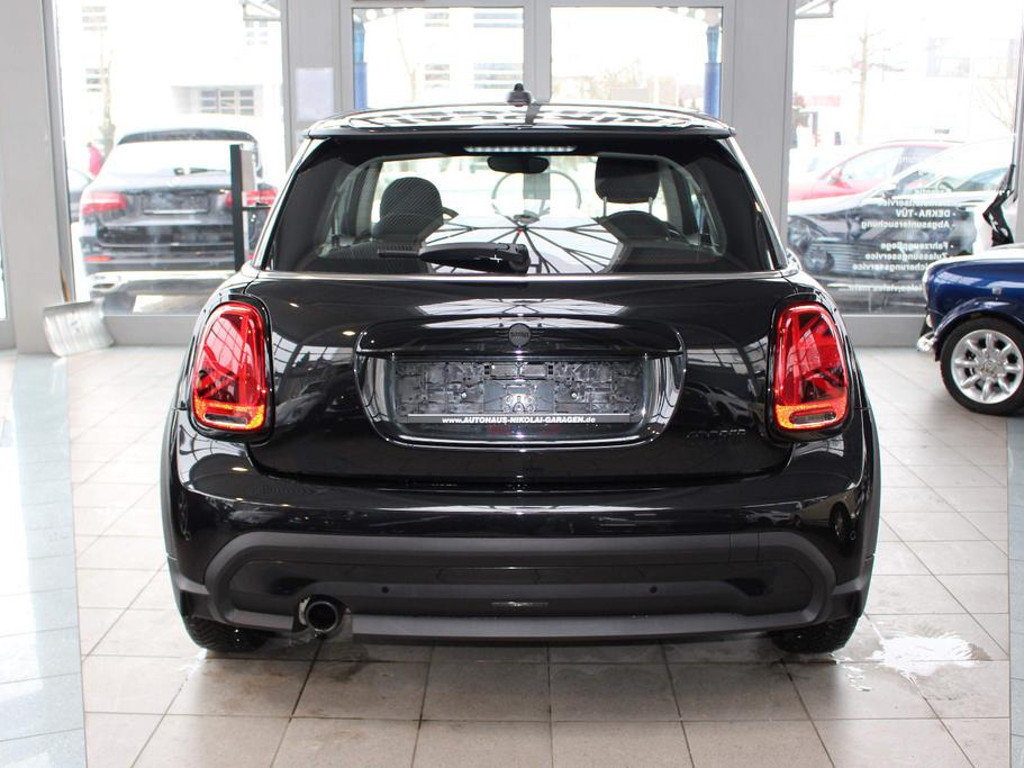 Mini Cooper Essential