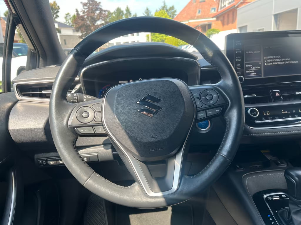 Suzuki Swace