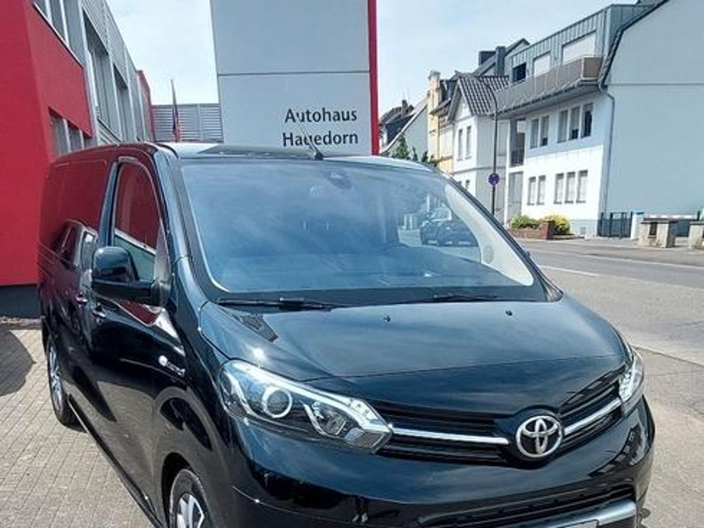 Toyota Proace (Verso)