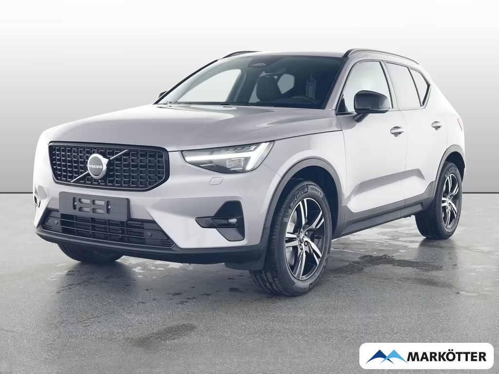 Volvo XC40 Plus Dark