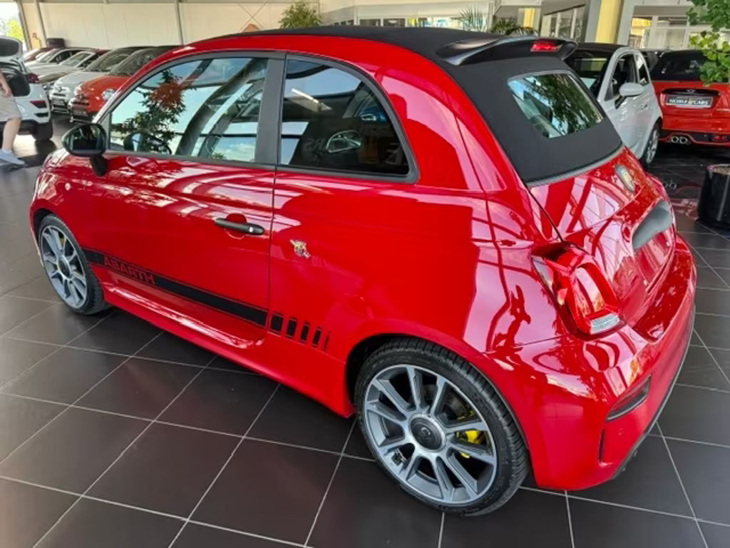 Abarth 695