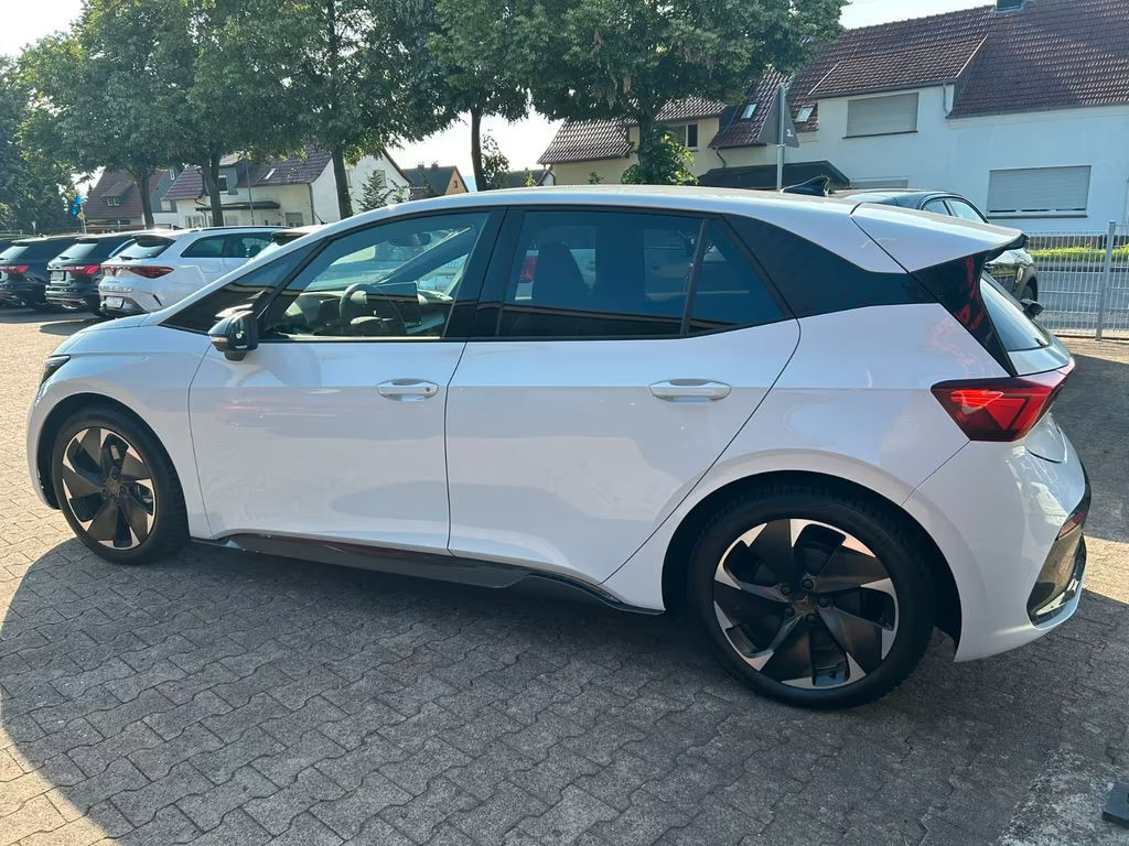 Cupra Born
