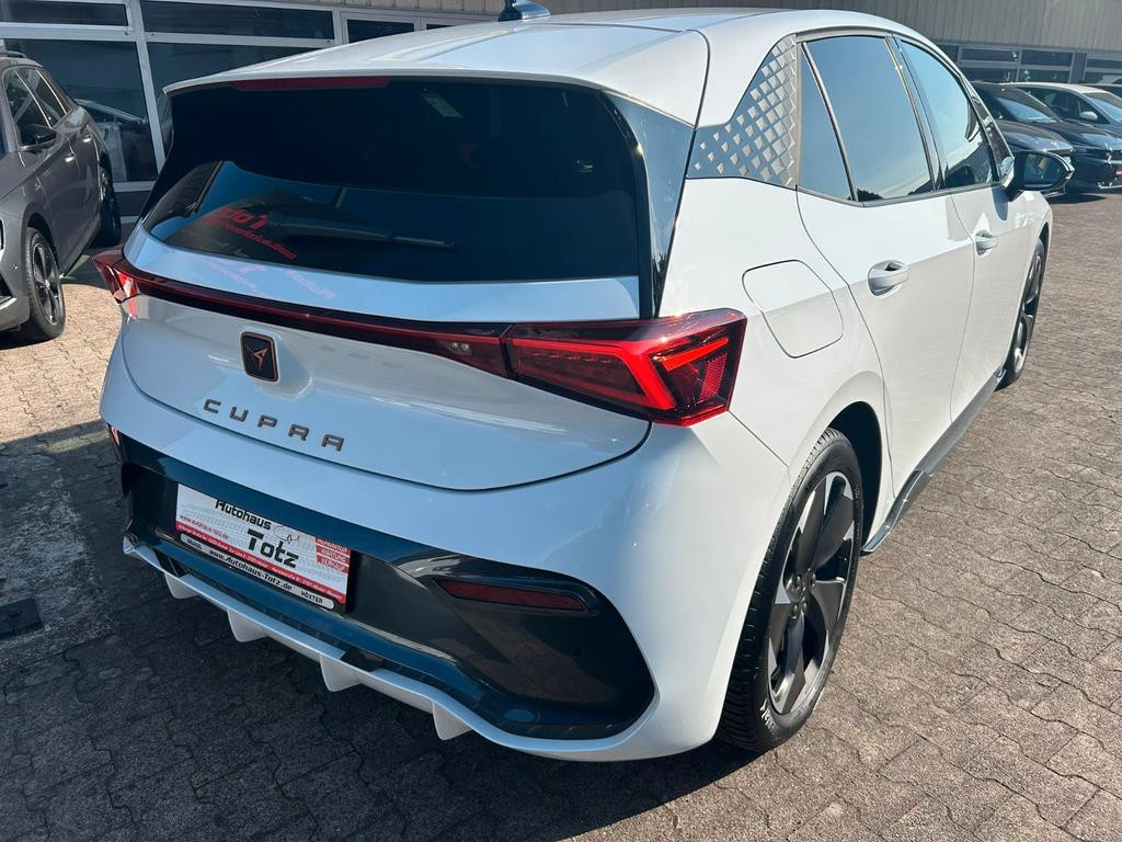 Cupra Born
