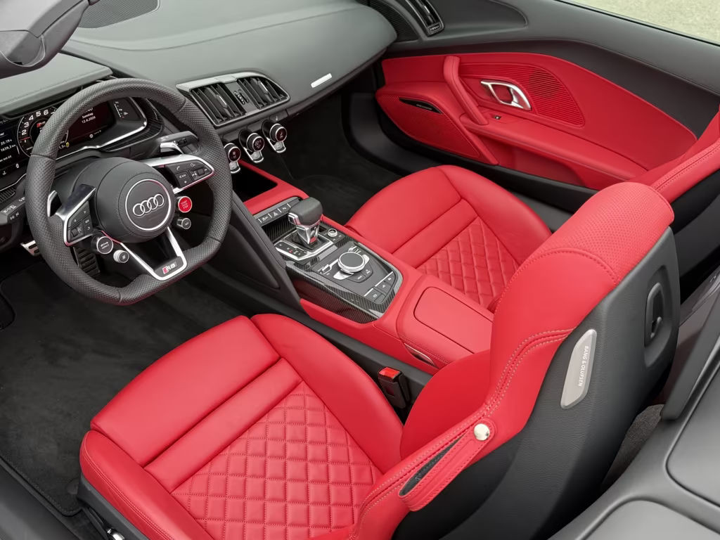Audi R8
