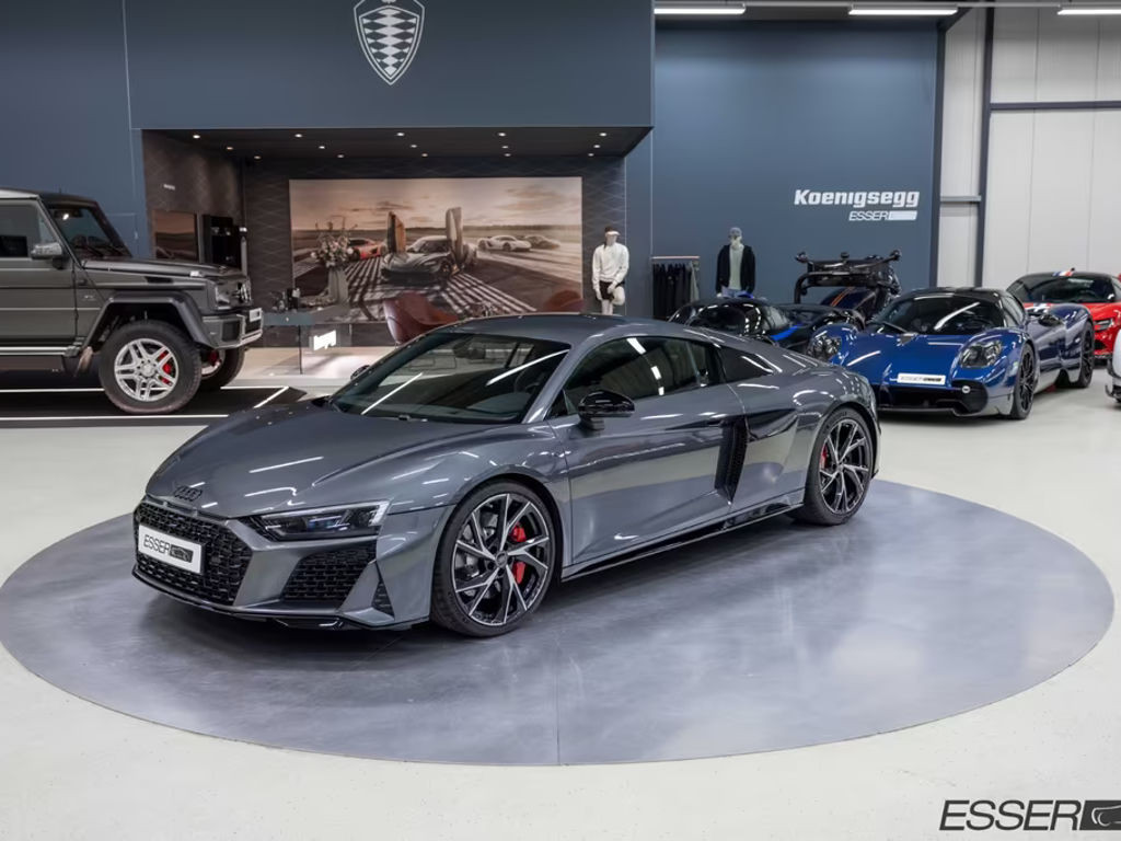 Audi R8