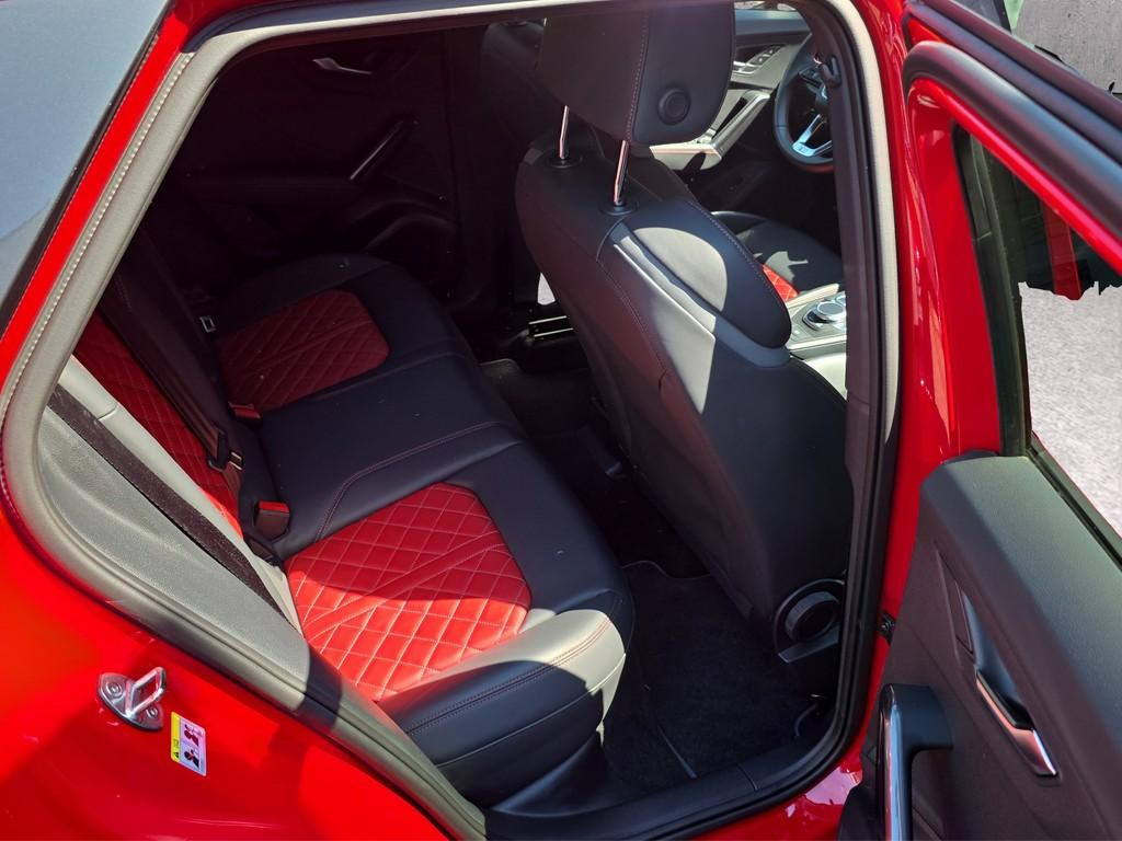 Audi SQ2