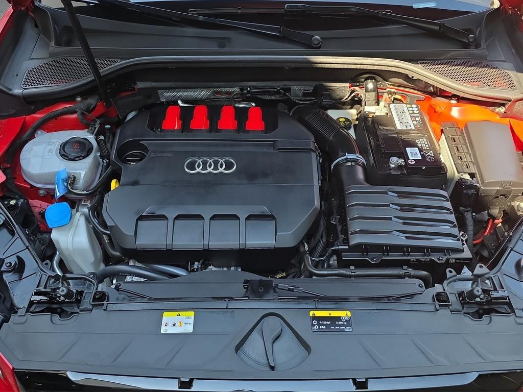 Audi SQ2