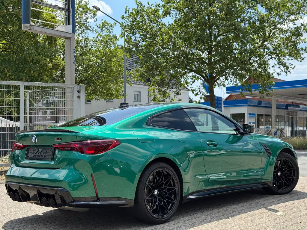 BMW M4