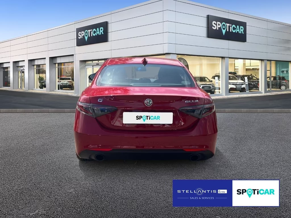 Alfa Romeo Giulia
