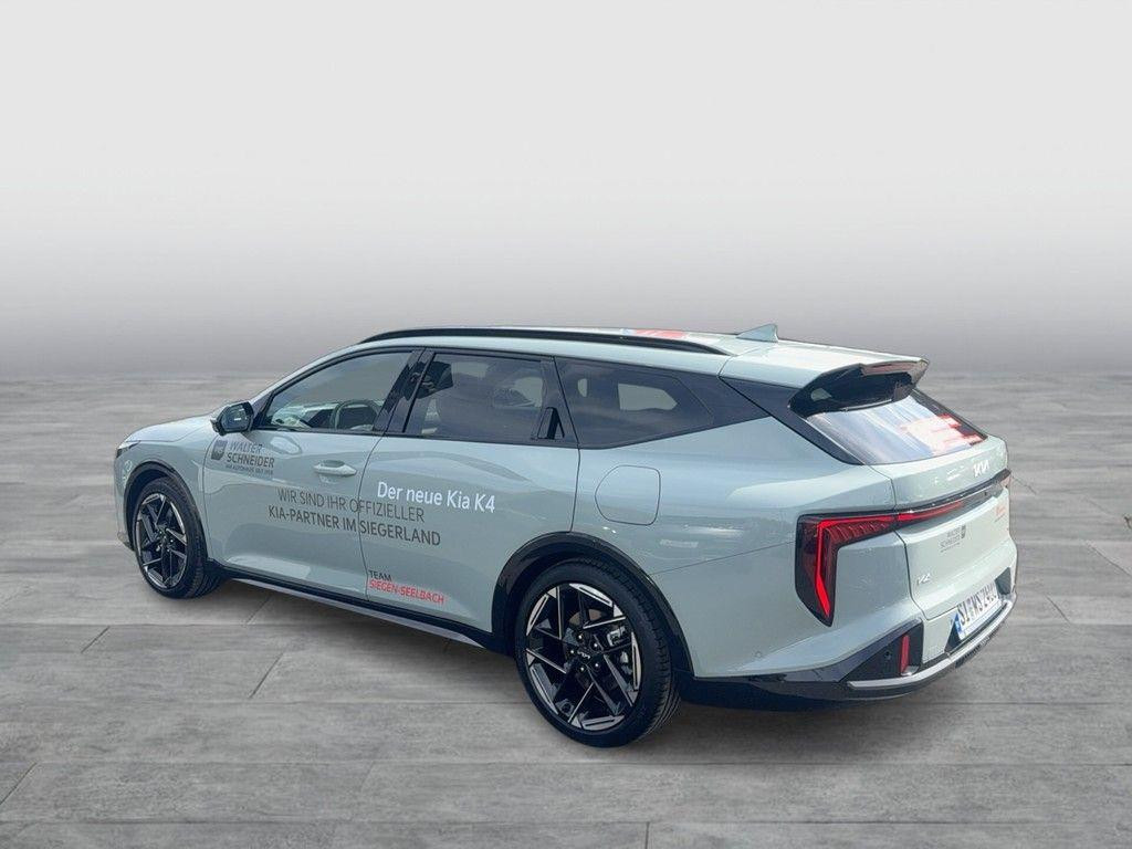 Kia K4