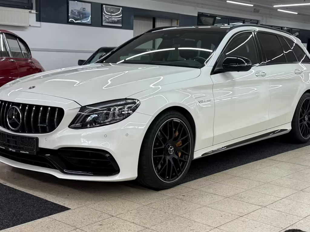 Mercedes-Benz A-Klasse AMG C C 63 AMG
