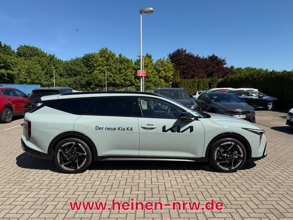 Kia K4
