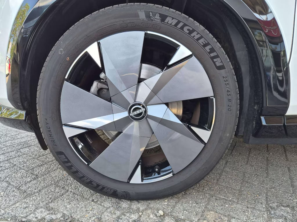 Nissan Ariya