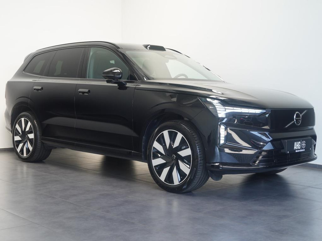 Volvo EX90