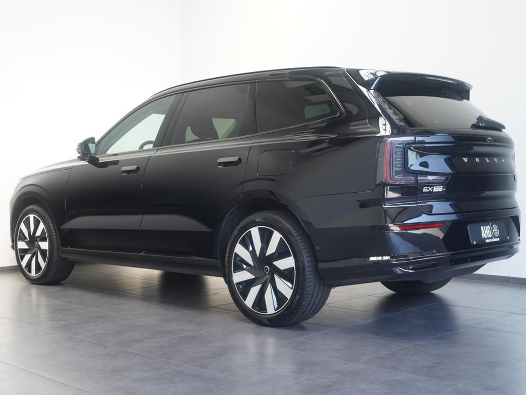 Volvo EX90