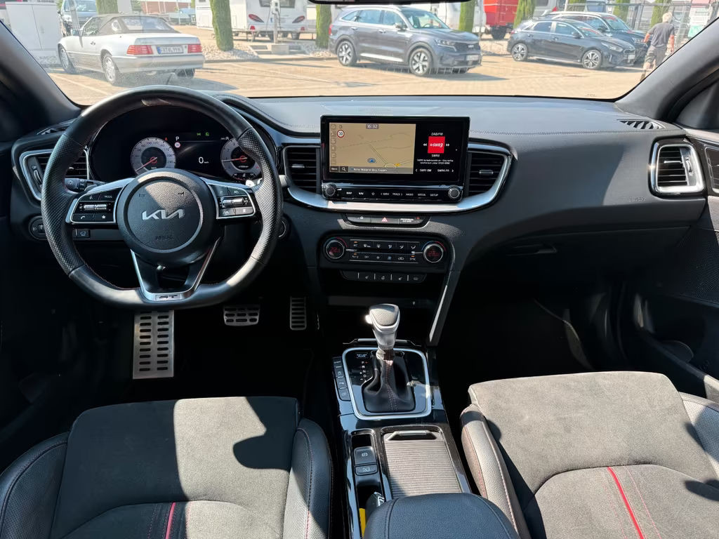 Kia ProCeed