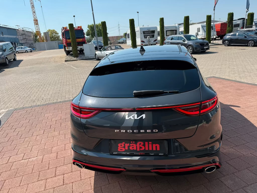 Kia ProCeed