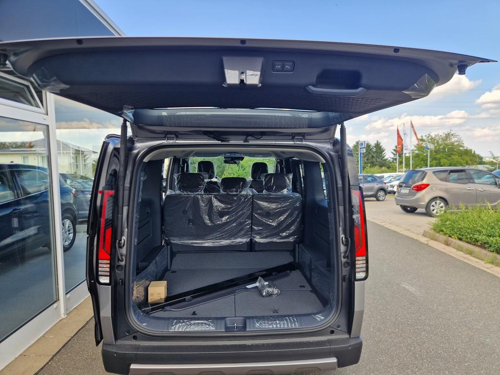 Kia PV5 Passenger