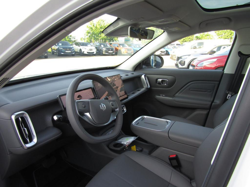 Leapmotor B10