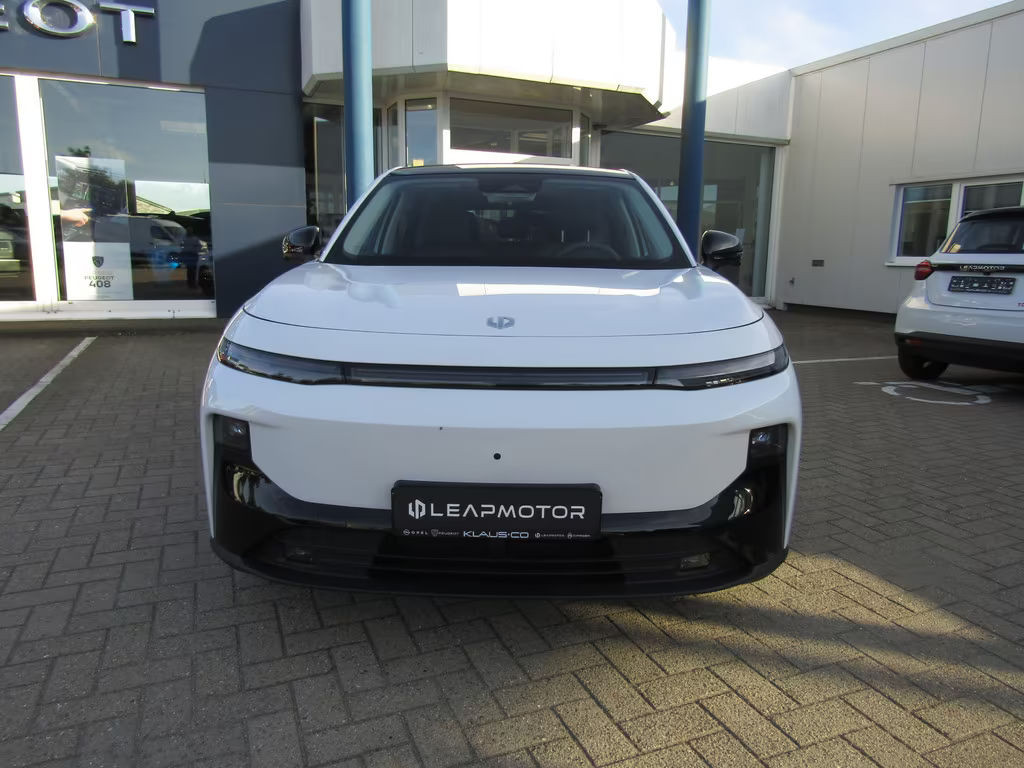 Leapmotor B10