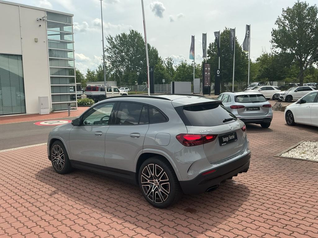 Mercedes-Benz GLA-Klasse