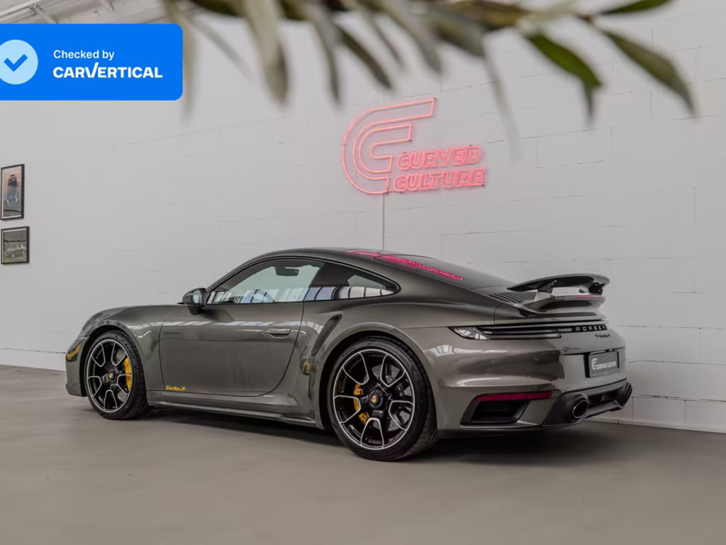 Porsche 911 Turbo 992