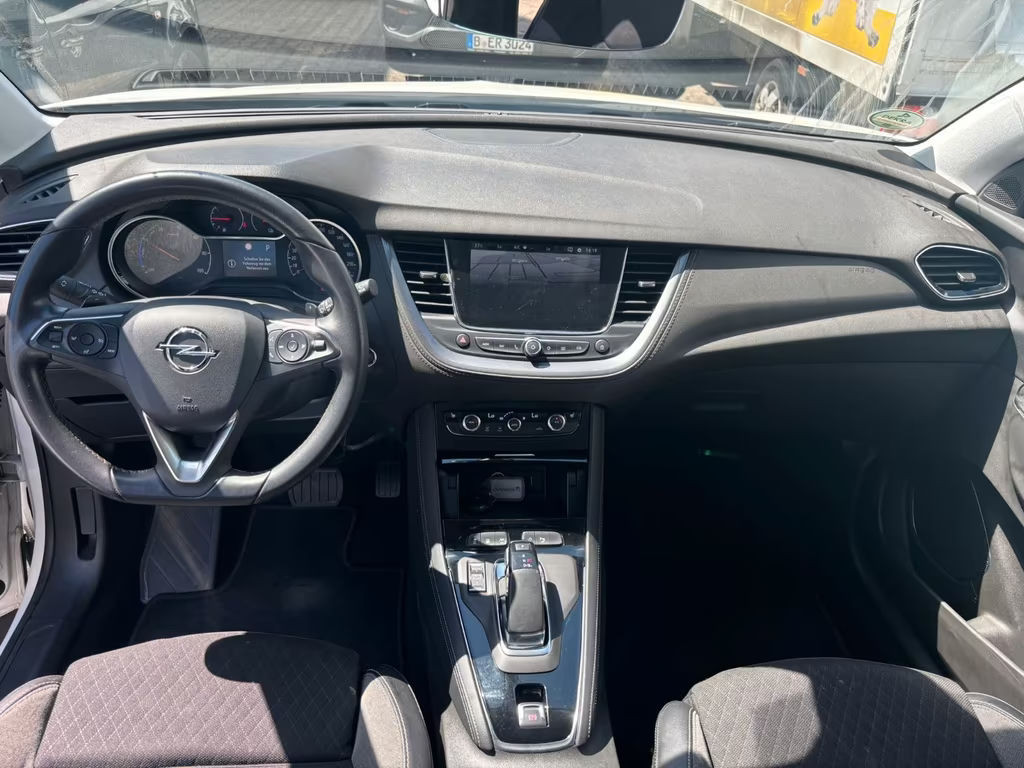 Opel Grandland