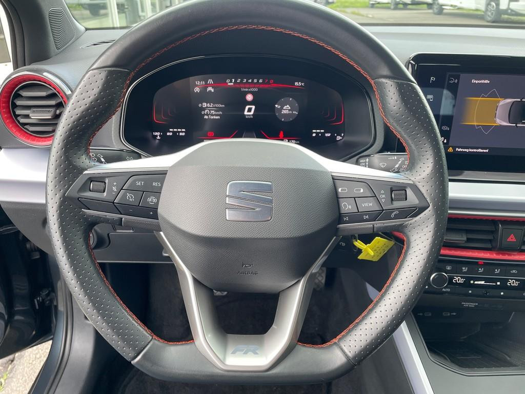 Seat Arona