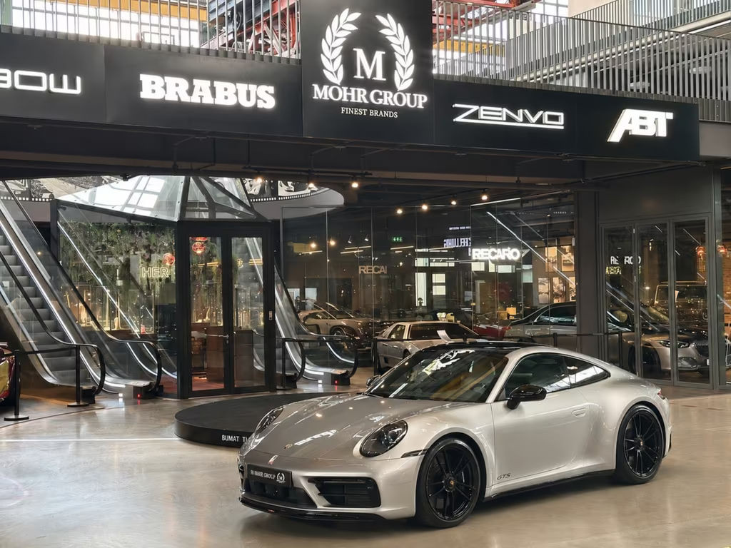 Porsche 911 GTS 4 992 Carrera