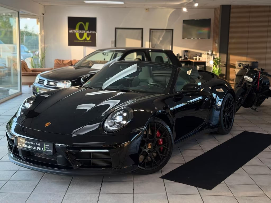Porsche 911 GTS 992 Cabriolet